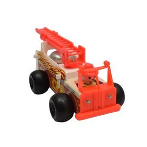 Vintage Fisher Price Fire Truck Engine Fireman Moves Head Bell Rings Red Ladder